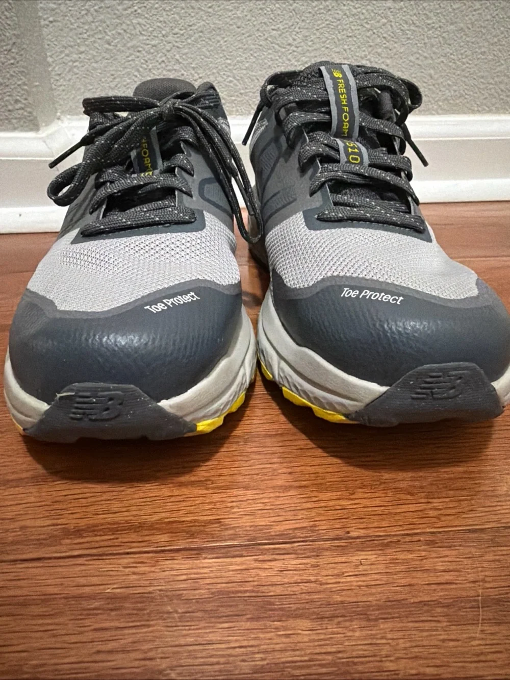 New Balance T510 Gray Fresh  Foam Trail Running Sneakers Mens 9.5 Hiking